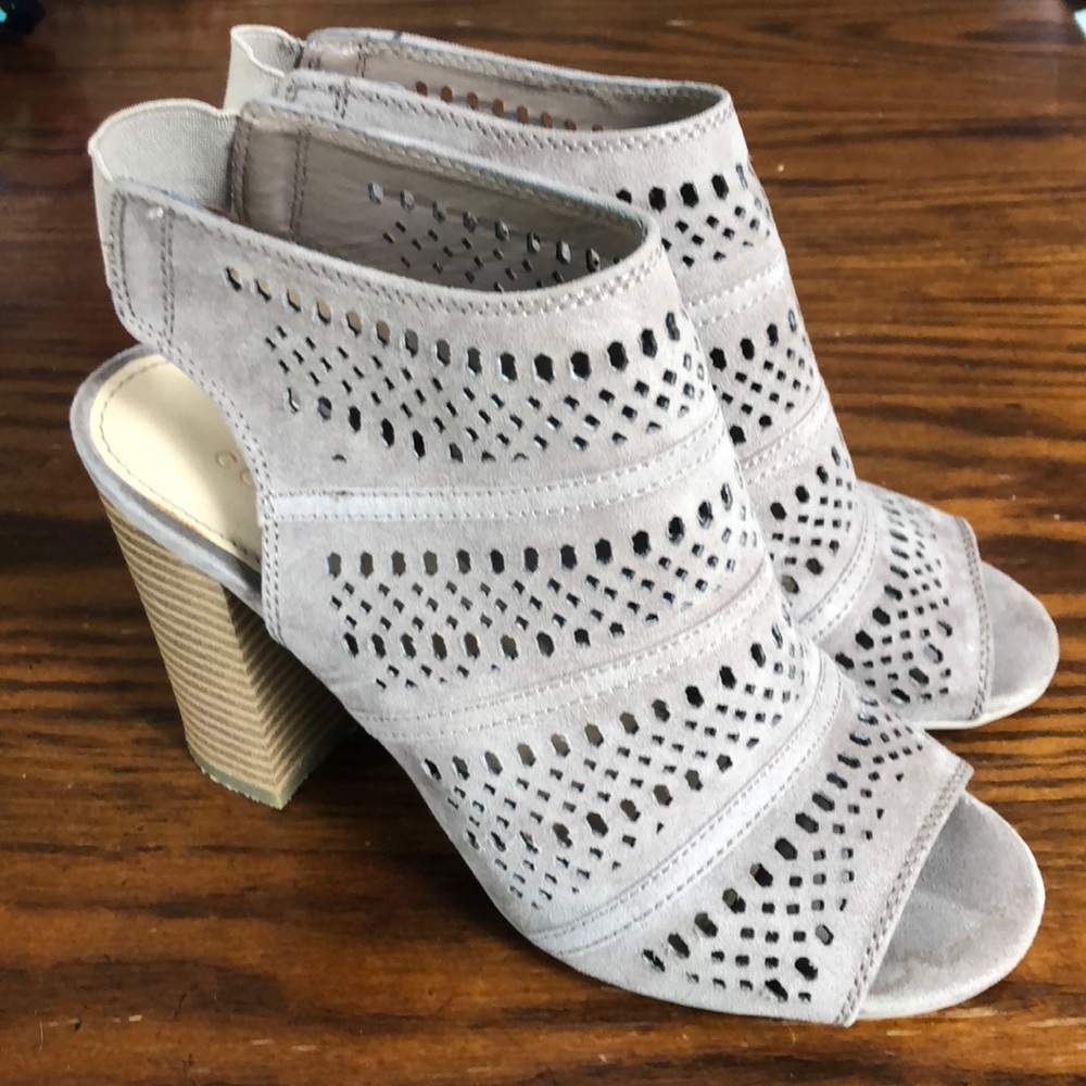 Cute heel sandals
